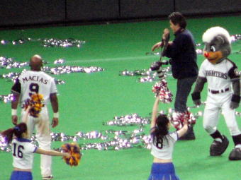 060325082.jpg